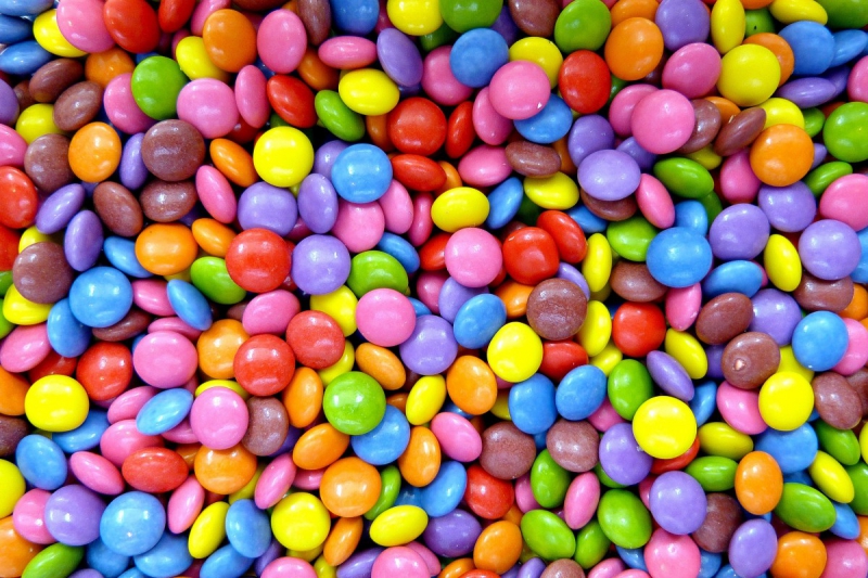 confiserie-CASTAGNIERS-min_smarties_confectionery_lenses-1150911